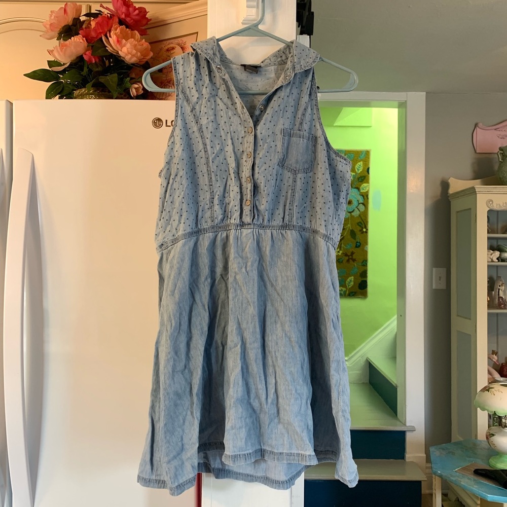 Jean dress with little stars on apron.